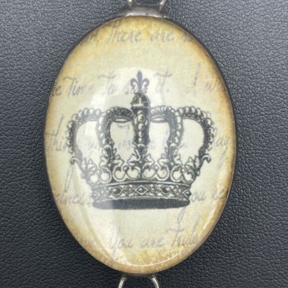 Bubble Glass Pendant Crown & She Is Confident Quote Pendant Necklace Silver Tone - Picture 4 of 7